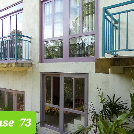 ホテル House 73 ウナワトゥナ エクステリア 写真